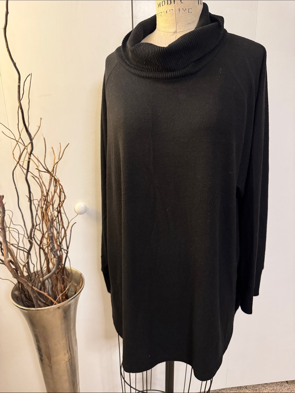 Terra & Sky Black Cowl-Neck Tunic Sweater